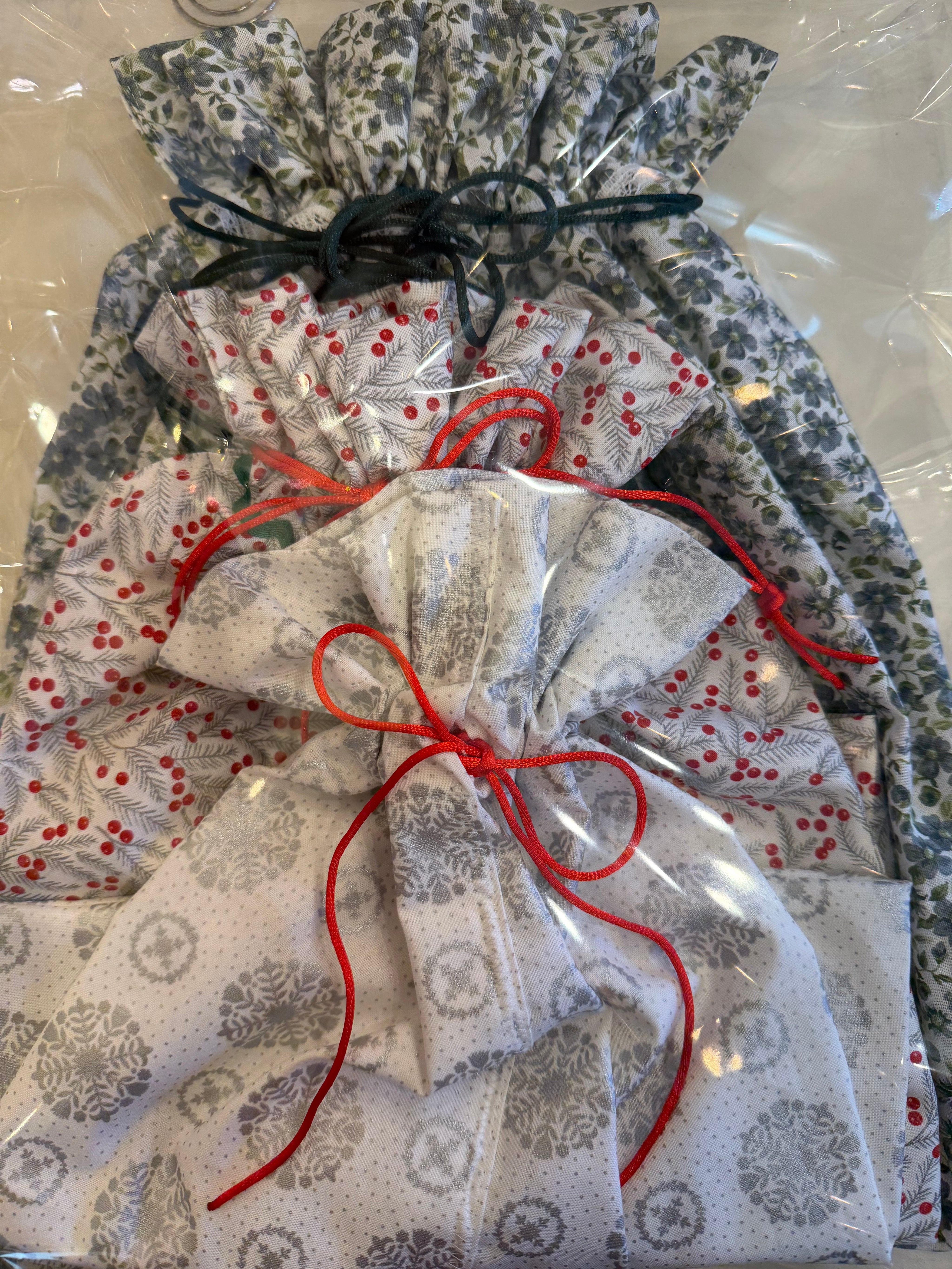 Reusable Gift Bags image 2