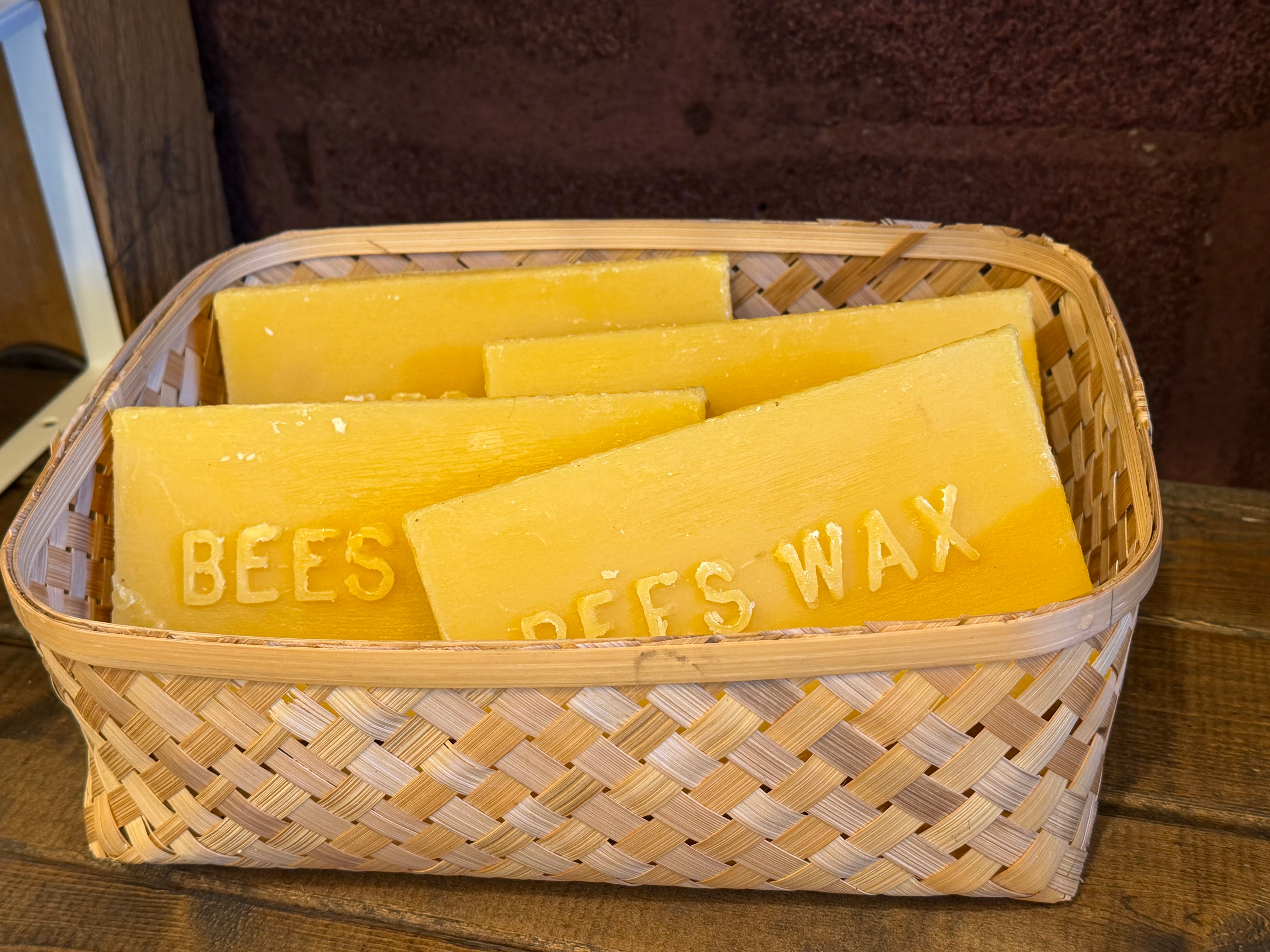 Beeswax 1lb block