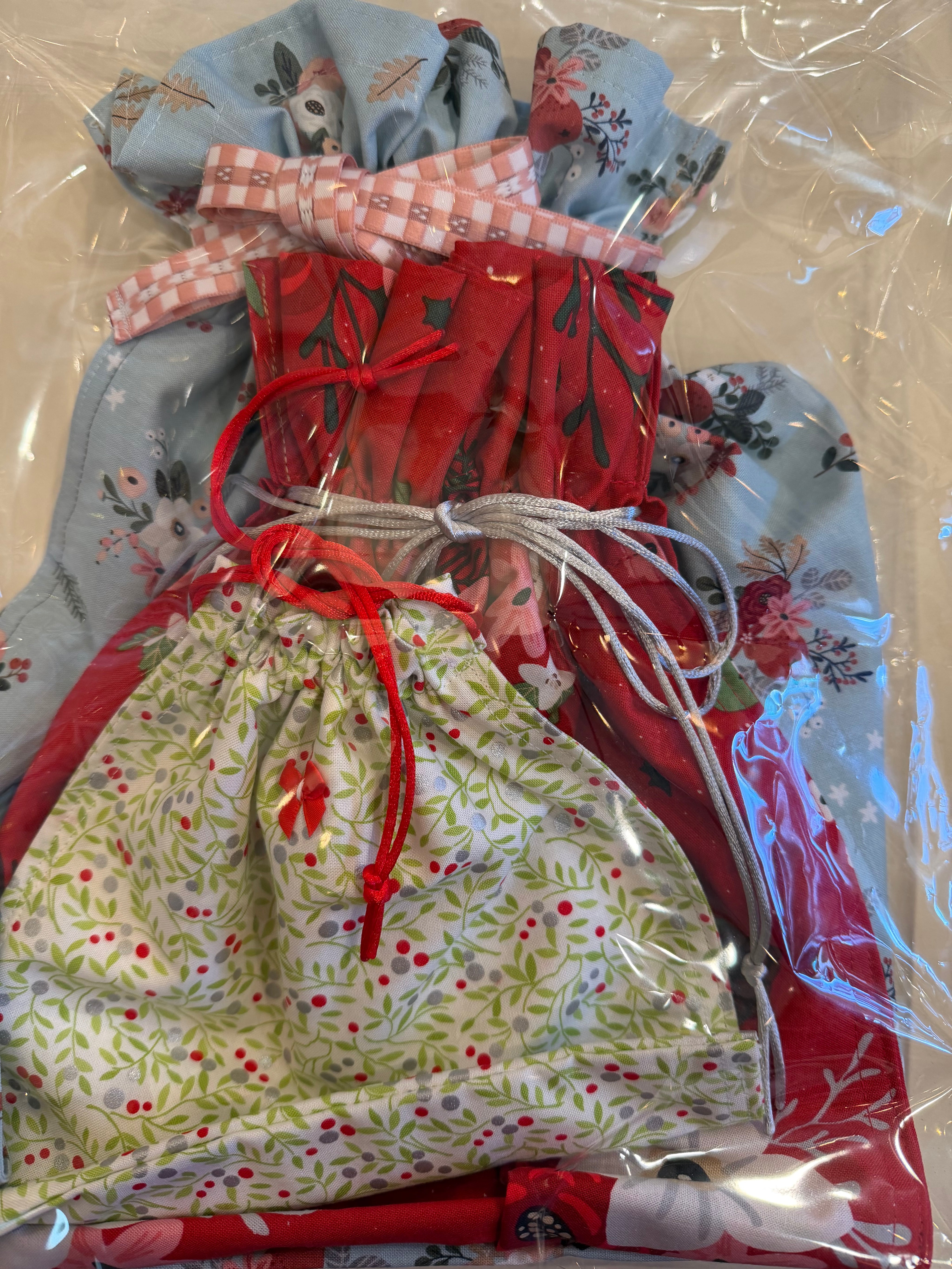 Reusable Gift Bags image 1